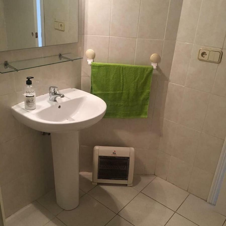 Moderno Apartamento Sin Piscina Torremolinos Eksteriør billede